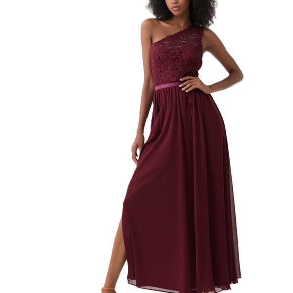 David’s Bridal Bridesmaid Lace Dress, 26 inch thigh slit. Wine Color Size 6 - Picture 1 of 14